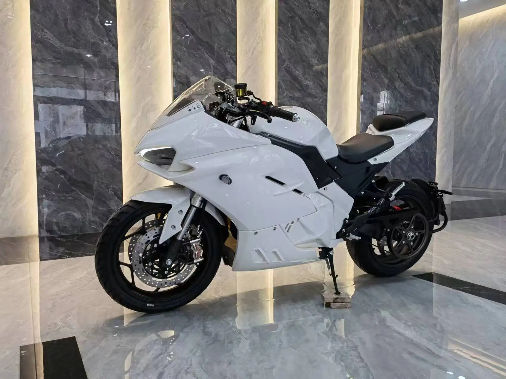 STLF New Desgin 6000w Chain Drive Center Motor 150km/h Speed Adult Electric Motorcycle Racing for Sale
STLF New Desgin 6000w Chain Drive Center Motor 150km/h Speed Adult Electric Motorcycle Racing for Sale