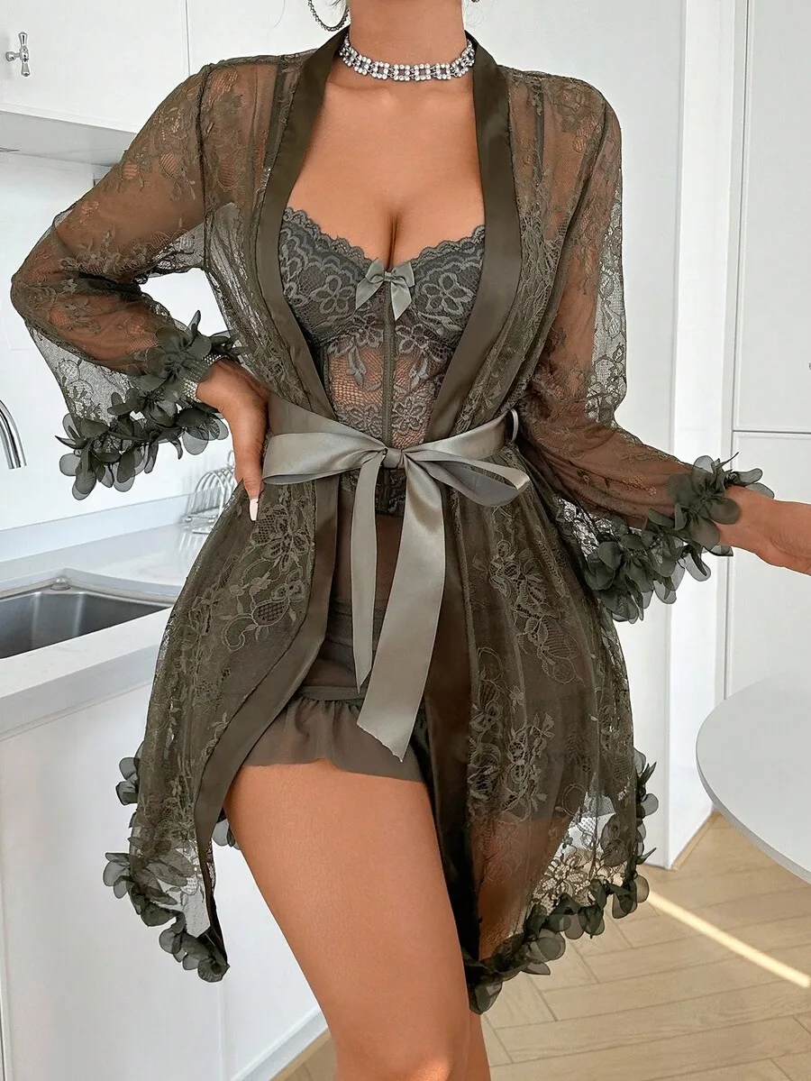 2PCS Lace Robe Set With 3D Floral Design And Fishbone Waist Camisole Nightgown
2PCS Lace Robe Set With 3D Floral Design And Fishbone Waist Camisole Nightgown