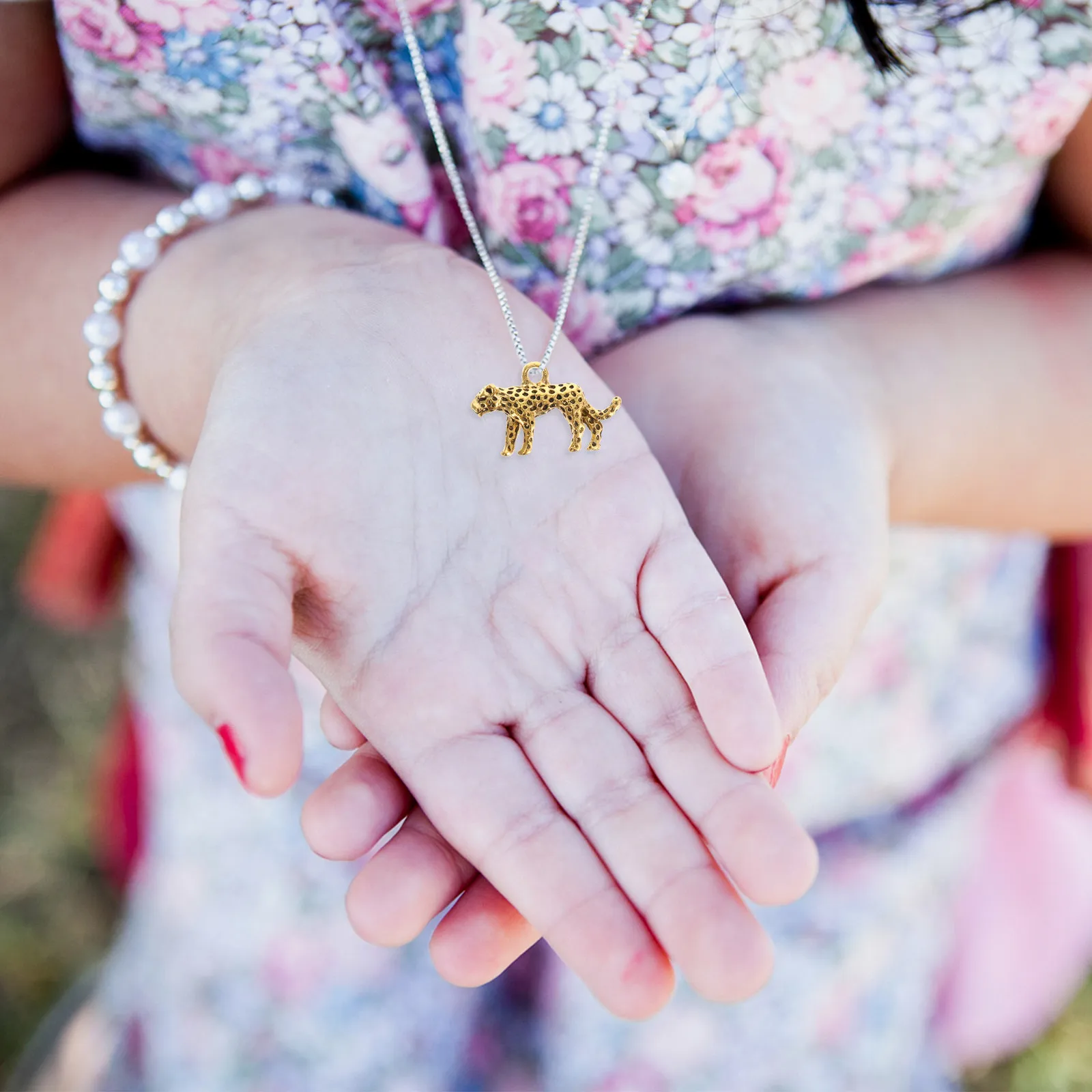 10Pcs 3D Leopard Pendants Alloy Charms DIY Jewelry Accessories Necklace Bracelet Keychain Animal Elements Unique Design
10Pcs 3D Leopard Pendants Alloy Charms DIY Jewelry Accessories Necklace Bracelet Keychain Animal Elements Unique Design