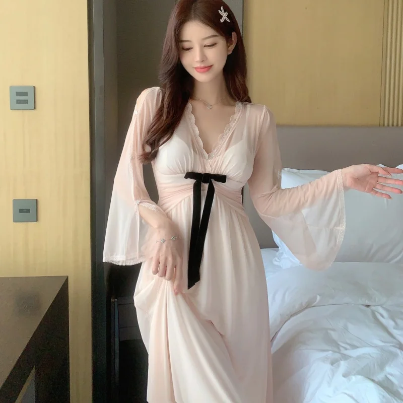 2024 Summer Spring Women Nightdress Pajamas Female Chiffon Lace Trim V-neck Home Clothing Vintage Long Sleeve Nightie
2024 Summer Spring Women Nightdress Pajamas Female Chiffon Lace Trim V-neck Home Clothing Vintage Long Sleeve Nightie