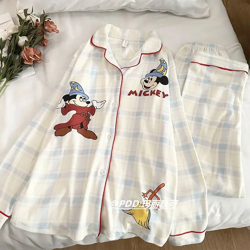 Пижамы Ins Mickey в корейском стиле для пар, осенне-зимние, теплые и свободные, можно носить на улице, студенческие, с мультяшным принтом, мужская и женская домашняя одежда
Пижамы Ins Mickey в корейском стиле для пар, осенне-зимние, теплые и свободные, можно носить на улице, студенческие, с мультяшным принтом, мужская и женская домашняя одежда