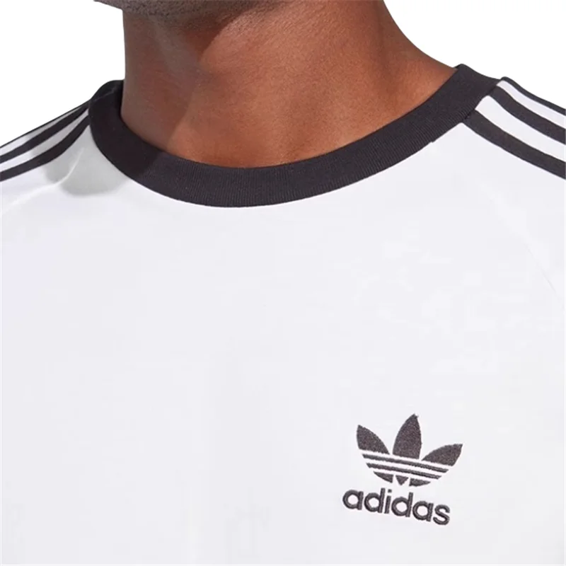 Adidas CLASSICS Футболки с длинными рукавами Мужские белые Двусторонние полоски Логотип клевера IA4879
Adidas CLASSICS Футболки с длинными рукавами Мужские белые Двусторонние полоски Логотип клевера IA4879