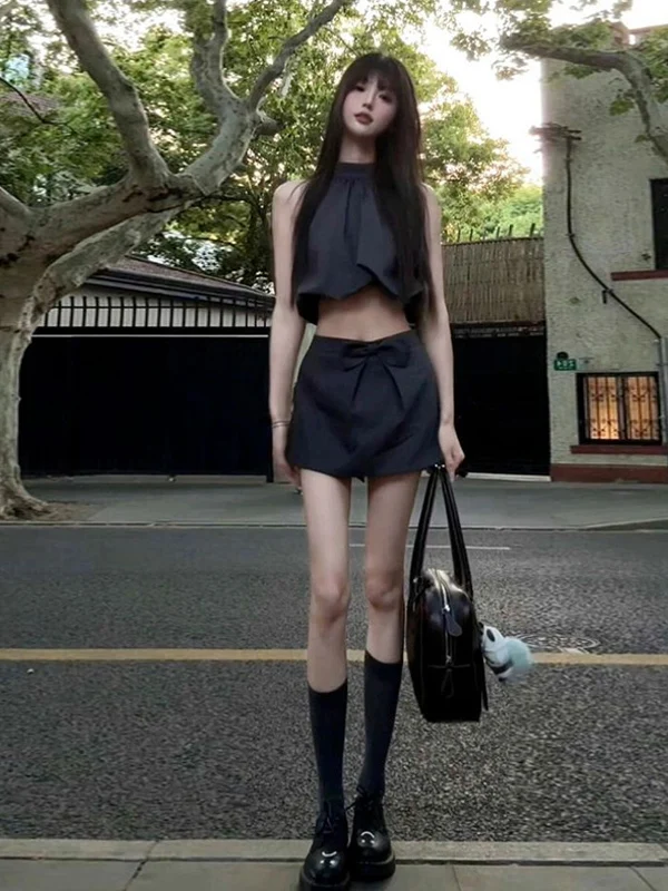 Unique Beautiful Summer 2025 New Style Women's Fashion Set Short Skirt Neck Hanging Vest Dress Two-Piece round Neck Outfit
Unique Beautiful Summer 2025 New Style Women's Fashion Set Short Skirt Neck Hanging Vest Dress Two-Piece round Neck Outfit