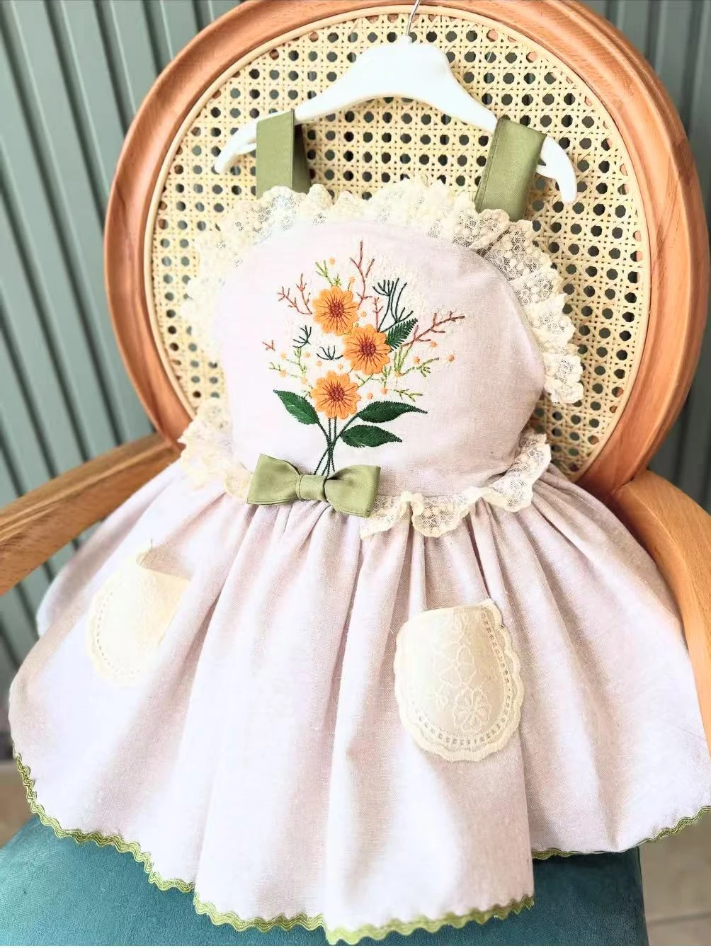 Baby Girl Summer Flower Embroidery Khaki Turkish Vintage Princess Ball Gown Dress for Birthday Holiday Eid Photography B109
Baby Girl Summer Flower Embroidery Khaki Turkish Vintage Princess Ball Gown Dress for Birthday Holiday Eid Photography B109