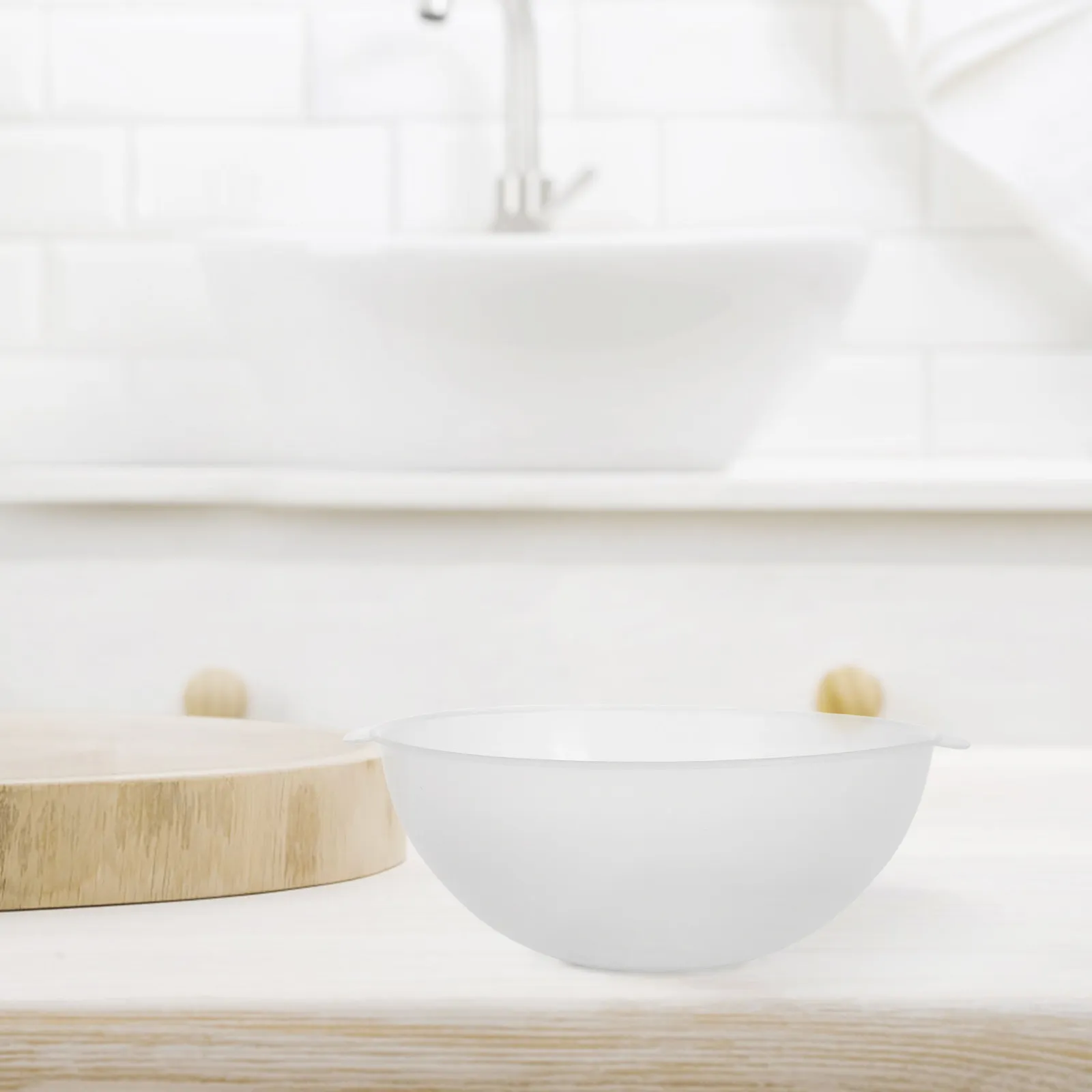 21Cm Clear Plastic Face Wash Basin with Ergonomic Handle Beauty Salon Facial Treatment Washbasin Portable Round Bathroom Wash
21Cm Clear Plastic Face Wash Basin with Ergonomic Handle Beauty Salon Facial Treatment Washbasin Portable Round Bathroom Wash