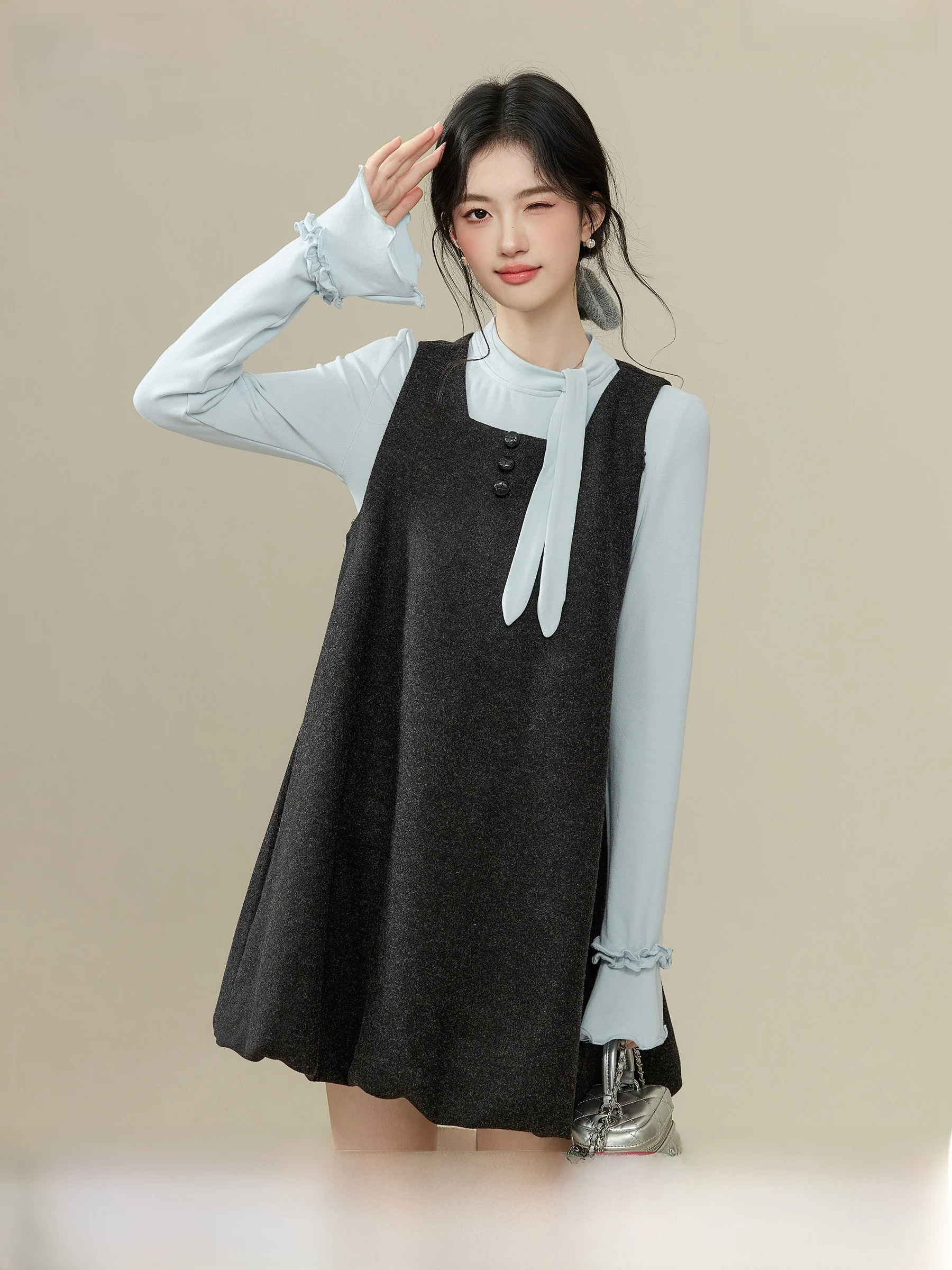 Elegant Woolen Vest And Dress Two-Piece Set by Lingjiu Spring Fashionable Ladies' Clothing Polyester Fiber Long Sleeve Thick
Elegant Woolen Vest And Dress Two-Piece Set by Lingjiu Spring Fashionable Ladies' Clothing Polyester Fiber Long Sleeve Thick