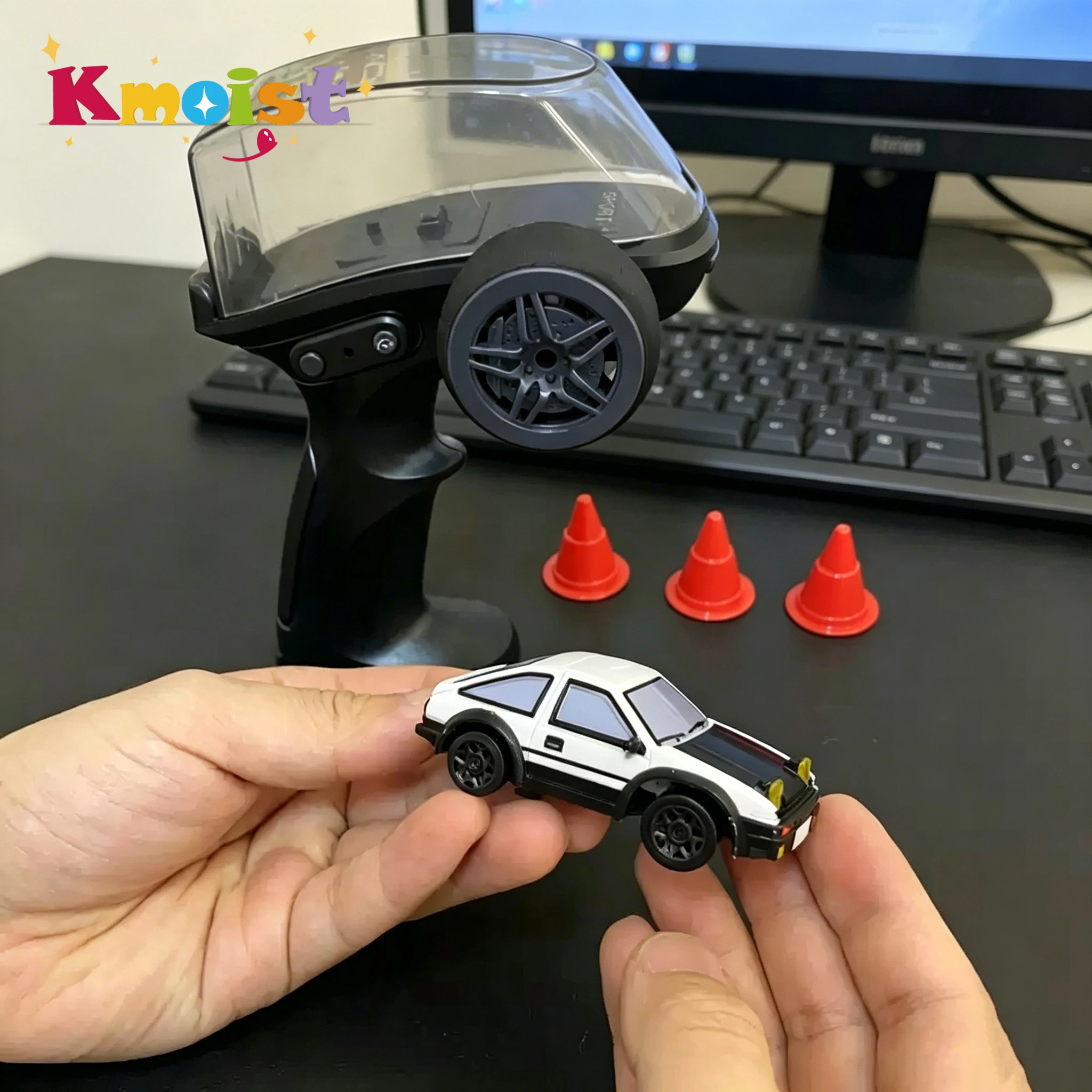Rc Car 1/64 Desktop AE86 Model Mini Remote Control Racing Cars 2.4G Radio Control Drift Vehicle Electric Toy Boys Children Gifts
Rc Car 1/64 Desktop AE86 Model Mini Remote Control Racing Cars 2.4G Radio Control Drift Vehicle Electric Toy Boys Children Gifts