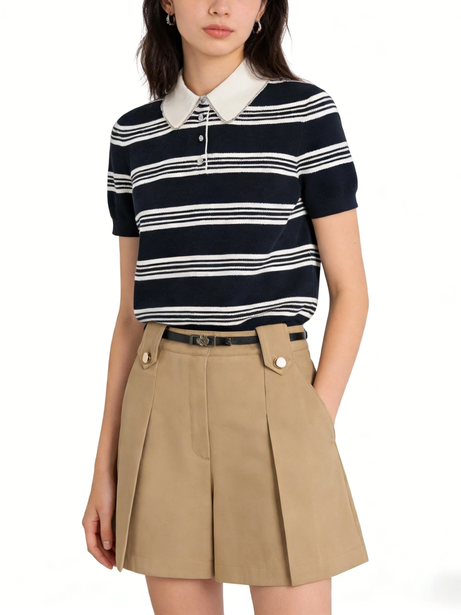 High Waist Khaki Cotton Short Pants Women's Summer Slimming Wide Leg Commuter Casual Trousers A-Line Short Shorts
High Waist Khaki Cotton Short Pants Women's Summer Slimming Wide Leg Commuter Casual Trousers A-Line Short Shorts