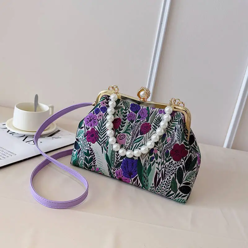 Floral Embroidered Handbag Pearl Chain Clutch Niche-Quality Cheongsam-Style Retro Literary-Chic Women's Shoulder Crossbody Bag
Floral Embroidered Handbag Pearl Chain Clutch Niche-Quality Cheongsam-Style Retro Literary-Chic Women's Shoulder Crossbody Bag