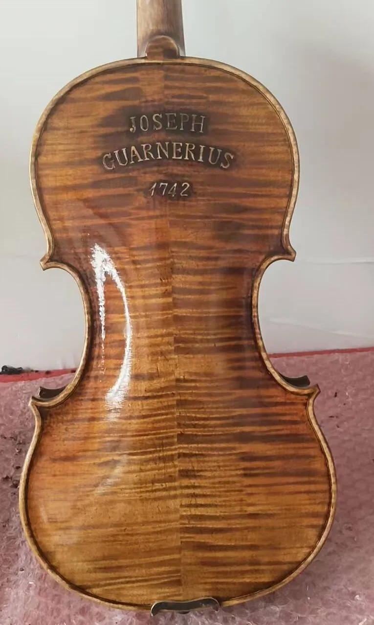 Strong tone Guarneri 1742 Handmade Violin 4/4 szie Italian Antique varnish Maple Violin professional Musical Instruments
Strong tone Guarneri 1742 Handmade Violin 4/4 szie Italian Antique varnish Maple Violin professional Musical Instruments