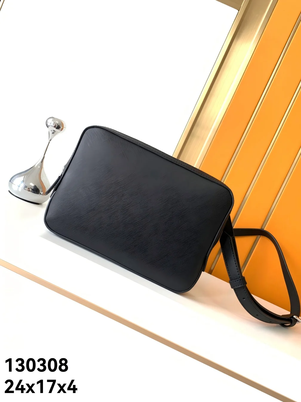 2026 Premium Top-Grain Leather Crossbody Bag, Ultra-Soft Hand Feel, Full Leather Divider
2026 Premium Top-Grain Leather Crossbody Bag, Ultra-Soft Hand Feel, Full Leather Divider