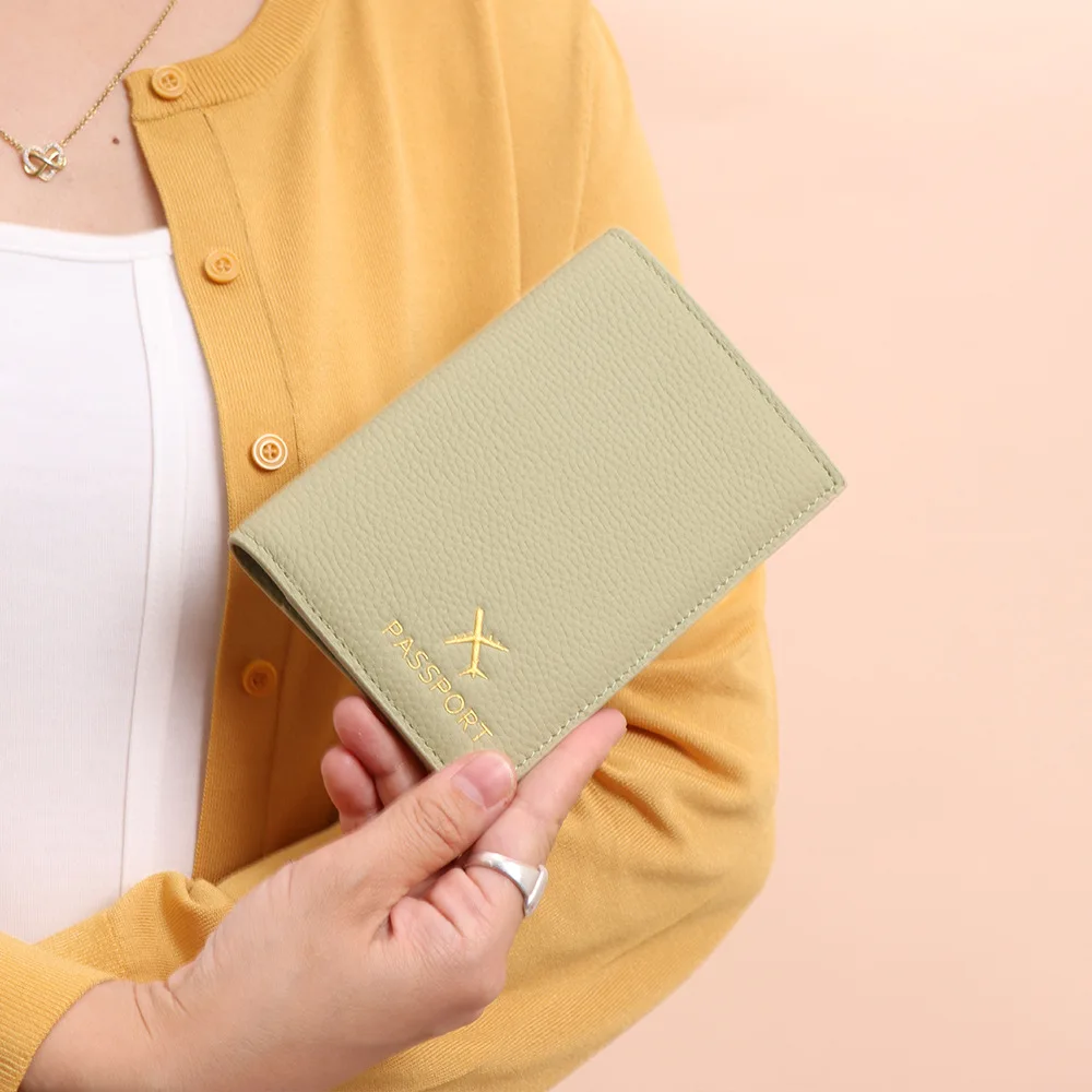 Portable Passport Holders,Ultra Slim RFID Travel Storage Wallet with Card Slots,Genuine Leather Passport Cover for Women and Men
Portable Passport Holders,Ultra Slim RFID Travel Storage Wallet with Card Slots,Genuine Leather Passport Cover for Women and Men
