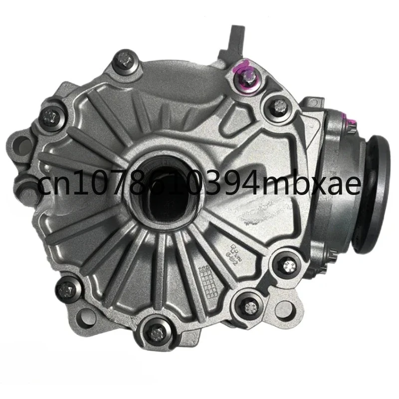 The Front and Rear Differential of The Transfer Case Is Suitable for Mercedes Benz GLA260 GLK350 GLC300 CLA45 C200 W251
The Front and Rear Differential of The Transfer Case Is Suitable for Mercedes Benz GLA260 GLK350 GLC300 CLA45 C200 W251