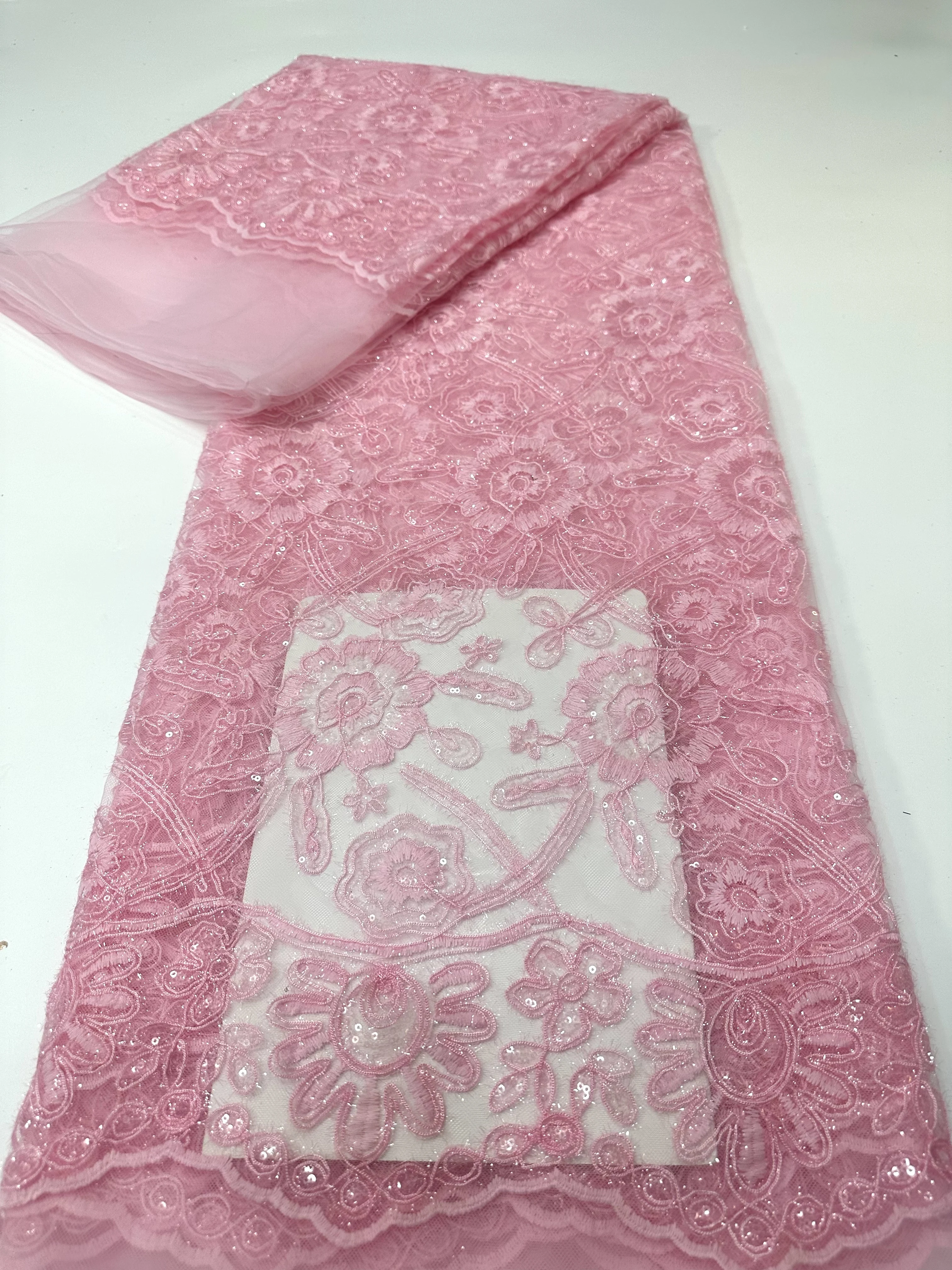2 yard Net lace sequin embroidery tissu fabric Luxury cheongsam dresses and wedding gowns fabrics for clothing
2 yard Net lace sequin embroidery tissu fabric Luxury cheongsam dresses and wedding gowns fabrics for clothing