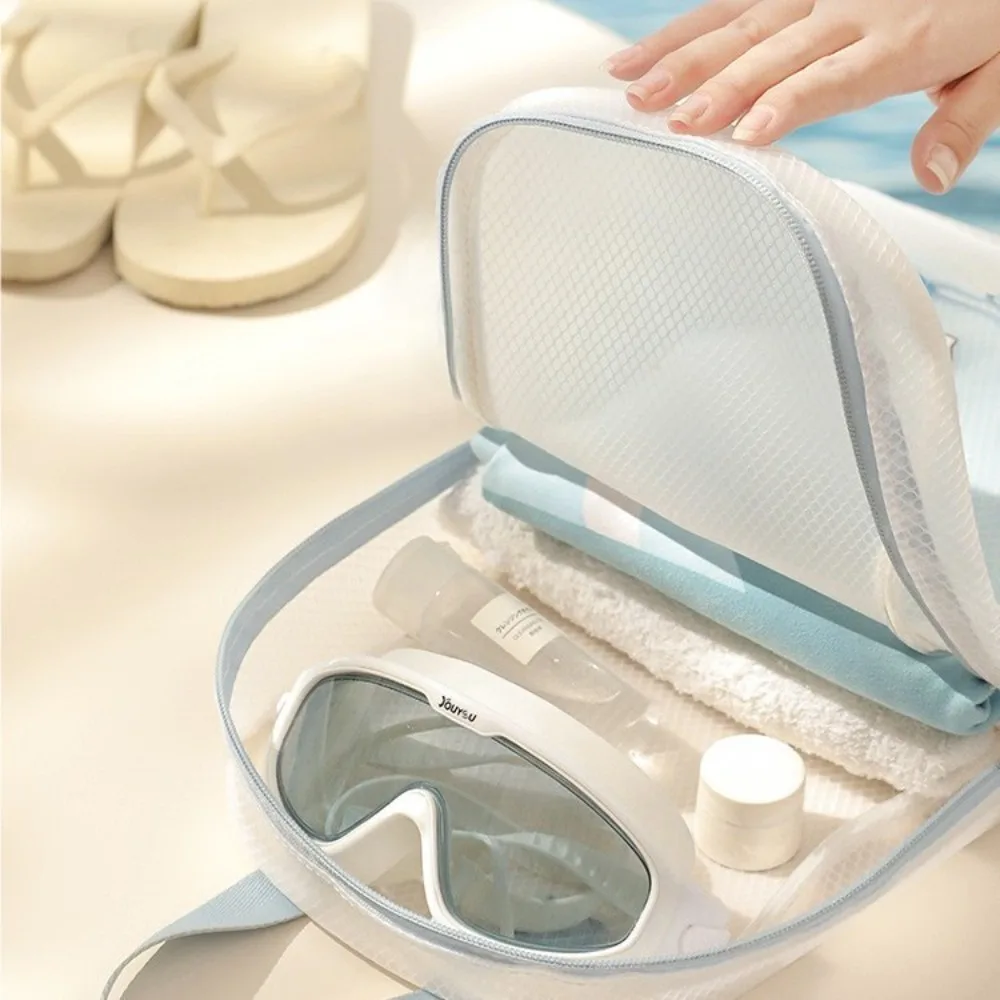 New Design Dry Wet Separated PVC Swim Handbag Portable Sports Cosmetic Tote for Women Beach Gym Travel Daily Outdoor Storage
New Design Dry Wet Separated PVC Swim Handbag Portable Sports Cosmetic Tote for Women Beach Gym Travel Daily Outdoor Storage