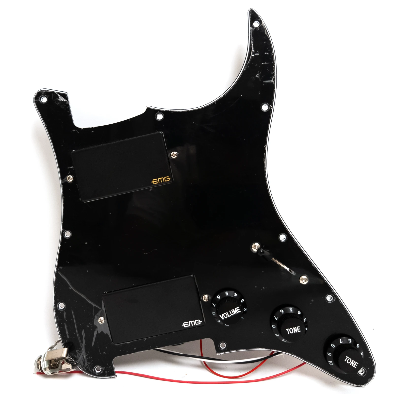 Prewired Loaded Pickguard with Active 81/85 Humbucker Systems – High Output Ceramic & Alnico V for ST Electric Guitar
Prewired Loaded Pickguard with Active 81/85 Humbucker Systems – High Output Ceramic & Alnico V for ST Electric Guitar