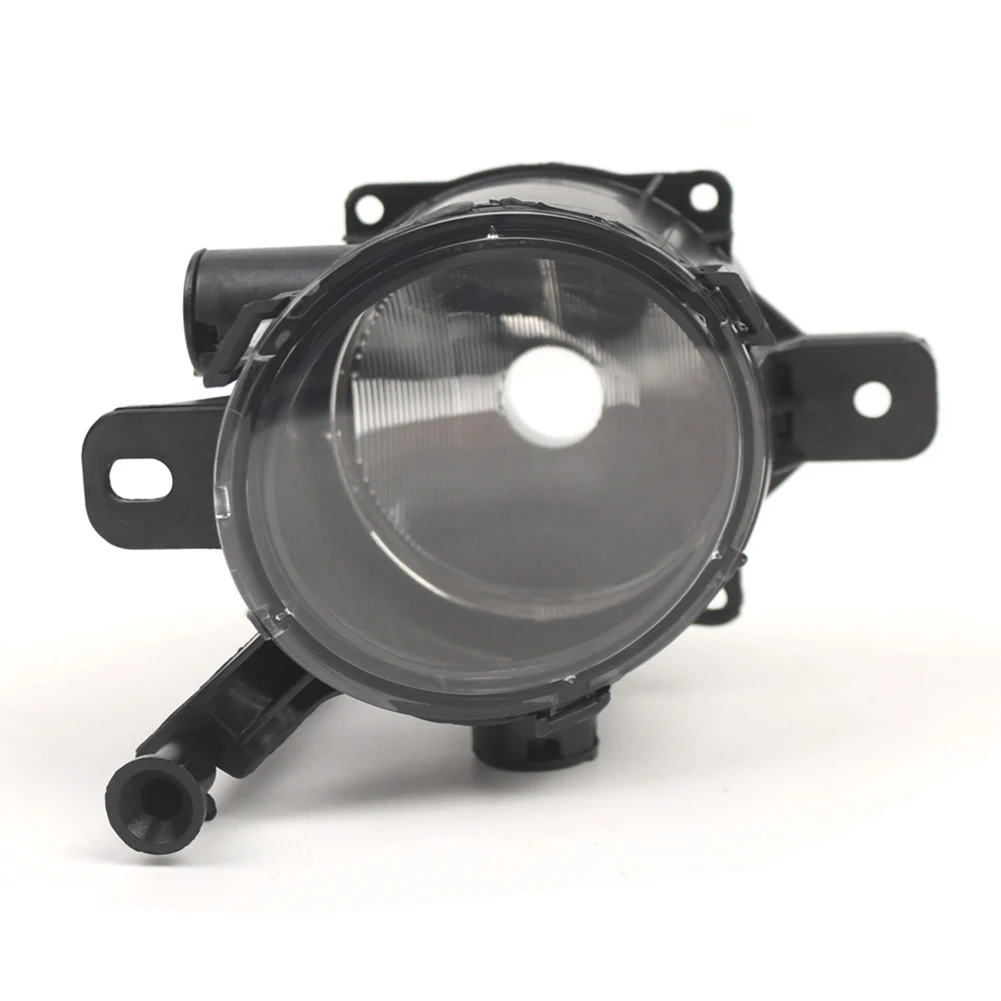 Черная накладка противотуманной фары (правая) из АБС/ПК, OEM 1710525 93357464, устанавливается на передний бампер, лампа в комплект не входит, ремонт бампера автомобиля
Черная накладка противотуманной фары (правая) из АБС/ПК, OEM 1710525 93357464, устанавливается на передний бампер, лампа в комплект не входит, ремонт бампера автомобиля