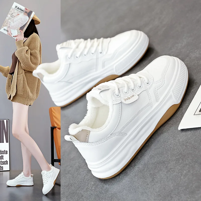 Ladies Vulcanized Shoes, Fashionable New Korean Version Ins Student Comfortable and Plush Warm Sports and Leisure Board Shoes
Ladies Vulcanized Shoes, Fashionable New Korean Version Ins Student Comfortable and Plush Warm Sports and Leisure Board Shoes