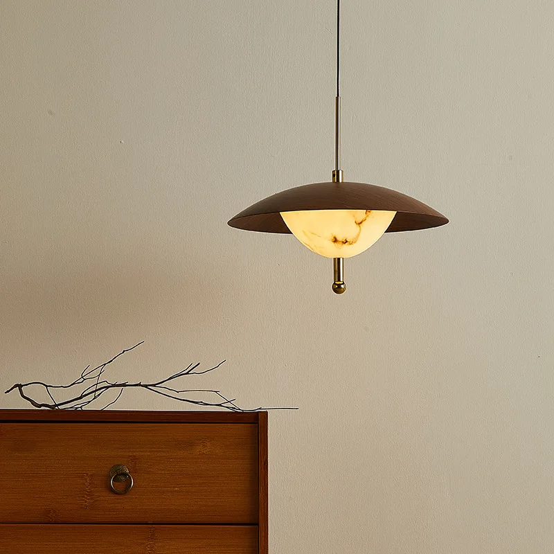 Японские ретро имитация мрамора, потолочные подвесные светильники, ретро лестница, спальня, прикроватные тумбочки, подъемные светодиодные подвесные светильники, светильники
Японские ретро имитация мрамора, потолочные подвесные светильники, ретро лестница, спальня, прикроватные тумбочки, подъемные светодиодные подвесные светильники, светильники