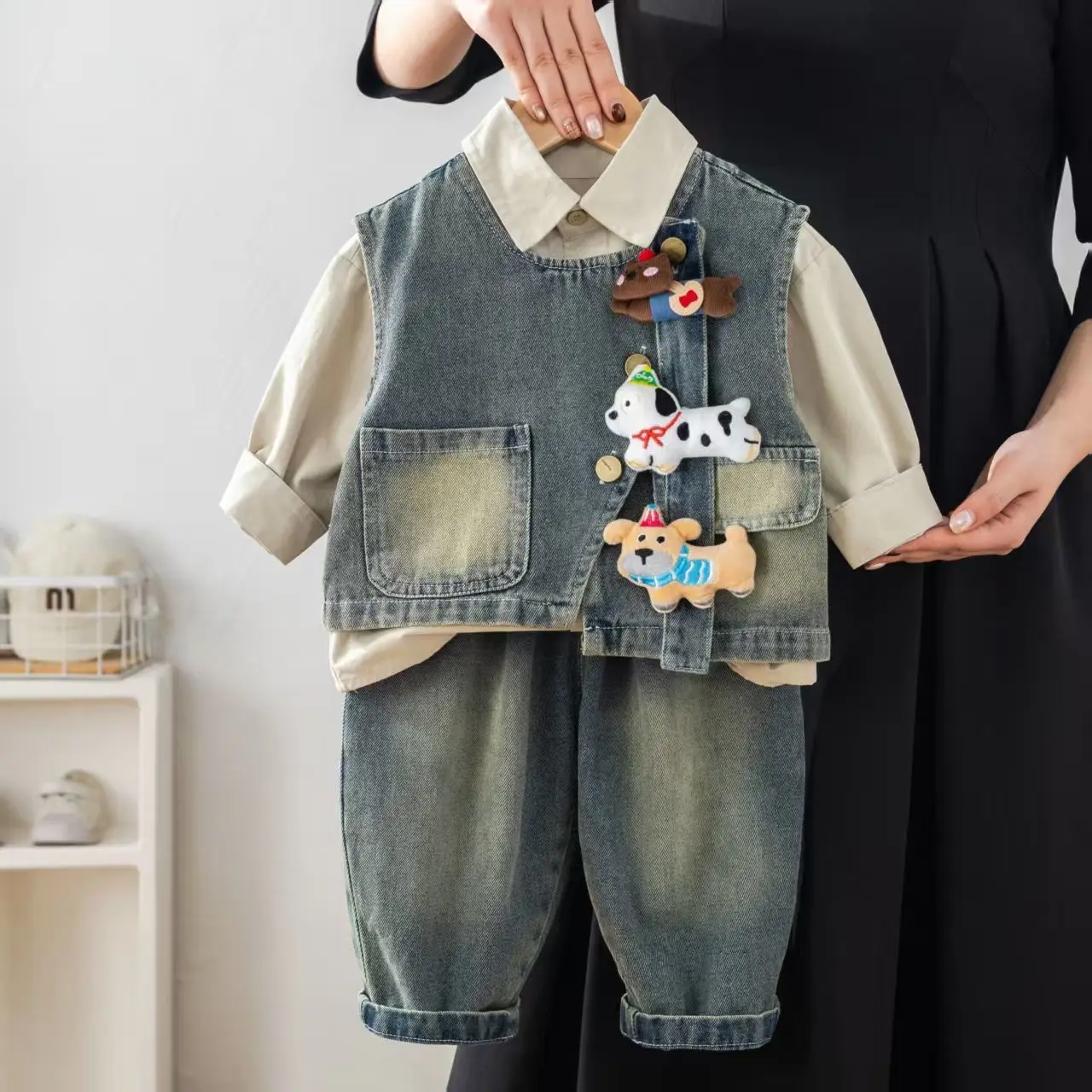 Spring Autumn Childent Boys Jean waistcoat Vest Waistcoat+Tshirt+Shorts 3Pcs Suits Party Fashion Clothes Casual Handsome Suits
Spring Autumn Childent Boys Jean waistcoat Vest Waistcoat+Tshirt+Shorts 3Pcs Suits Party Fashion Clothes Casual Handsome Suits