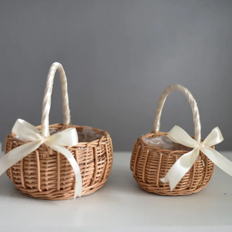 Handwoven Flower Basket with Artificial Decor Natural Look Rattan Carry All for Gift Giving Home Decor and Storage
Handwoven Flower Basket with Artificial Decor Natural Look Rattan Carry All for Gift Giving Home Decor and Storage
