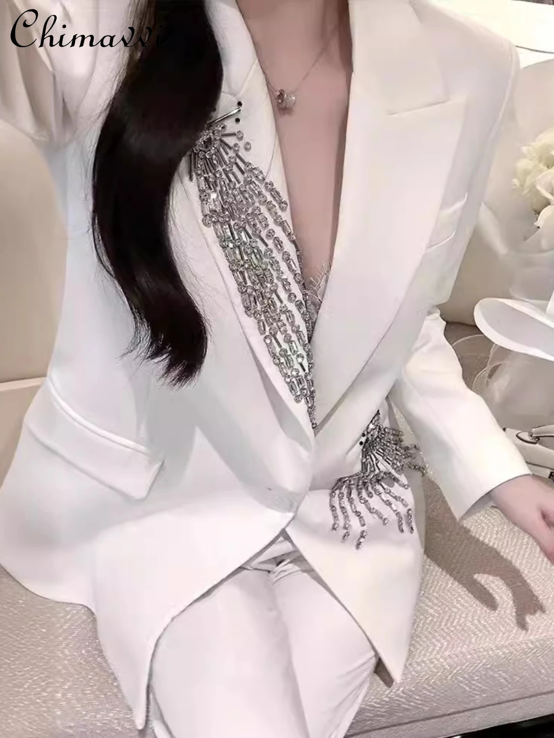 Heavy Industry Diamond Suit Jacket for Women 2024 Autumn New High-End Fashion Loose Long Sleeve Elegant Casual Blazers Coat Tops
Heavy Industry Diamond Suit Jacket for Women 2024 Autumn New High-End Fashion Loose Long Sleeve Elegant Casual Blazers Coat Tops