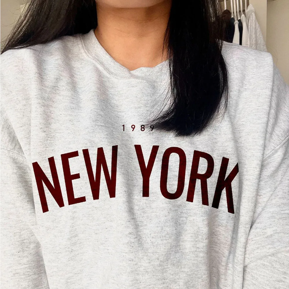 New York 1989 Vintage Style Letters Printing Women Gray Sweatshirts Autumn Crewneck Loose Cotton Thick Fleece Warm 80s Pullover
New York 1989 Vintage Style Letters Printing Women Gray Sweatshirts Autumn Crewneck Loose Cotton Thick Fleece Warm 80s Pullover