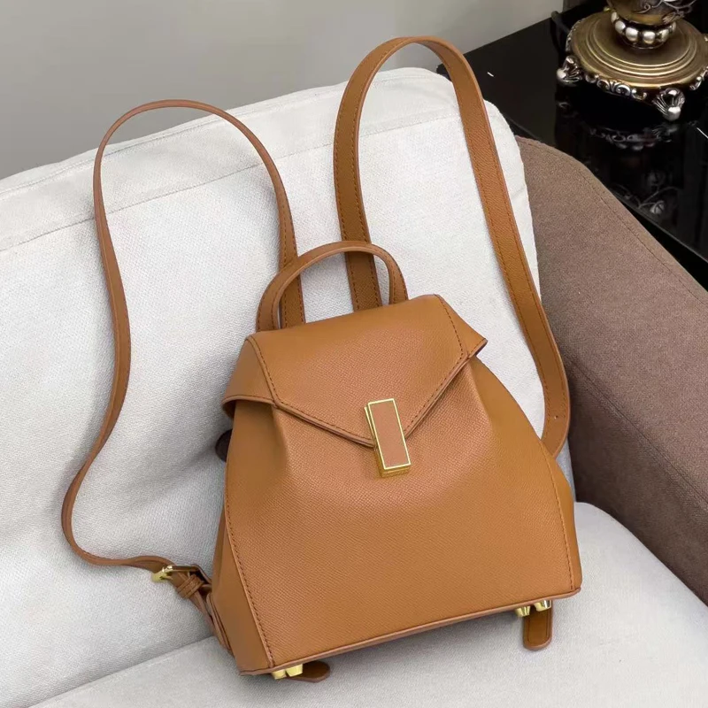 Japanese Style Small Backpacks For Women Luxury Designer Handbag Purses 2026 New In PU Grain Lock Handle Flip Cover Shoulder Bag
Japanese Style Small Backpacks For Women Luxury Designer Handbag Purses 2026 New In PU Grain Lock Handle Flip Cover Shoulder Bag