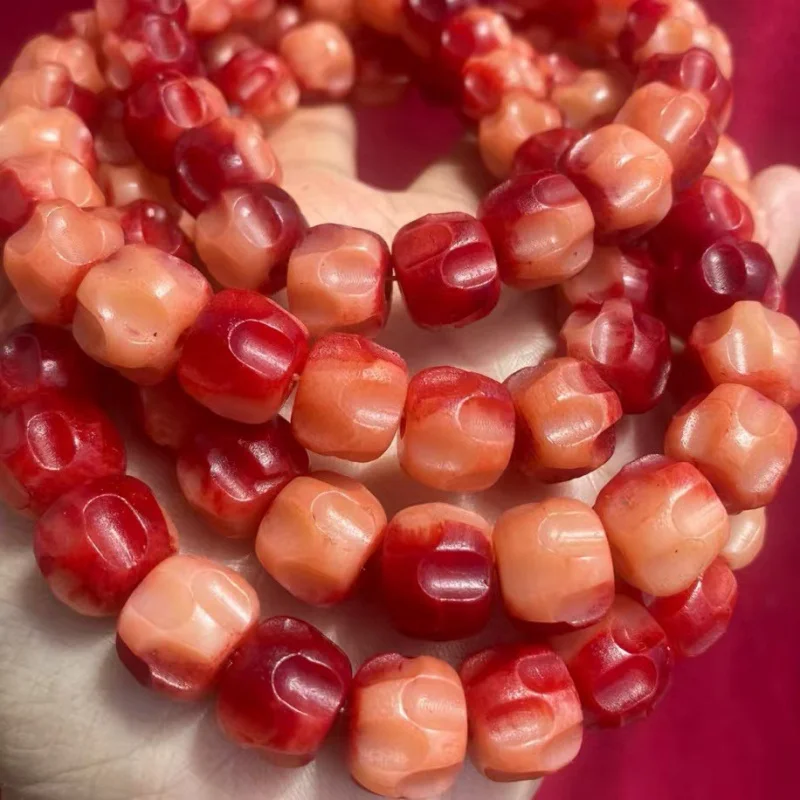 Crafts Ox Bone Qin Blood Carving Passion Fruit Beads Couple 108 Bracelet Female Ethnic Style
Crafts Ox Bone Qin Blood Carving Passion Fruit Beads Couple 108 Bracelet Female Ethnic Style