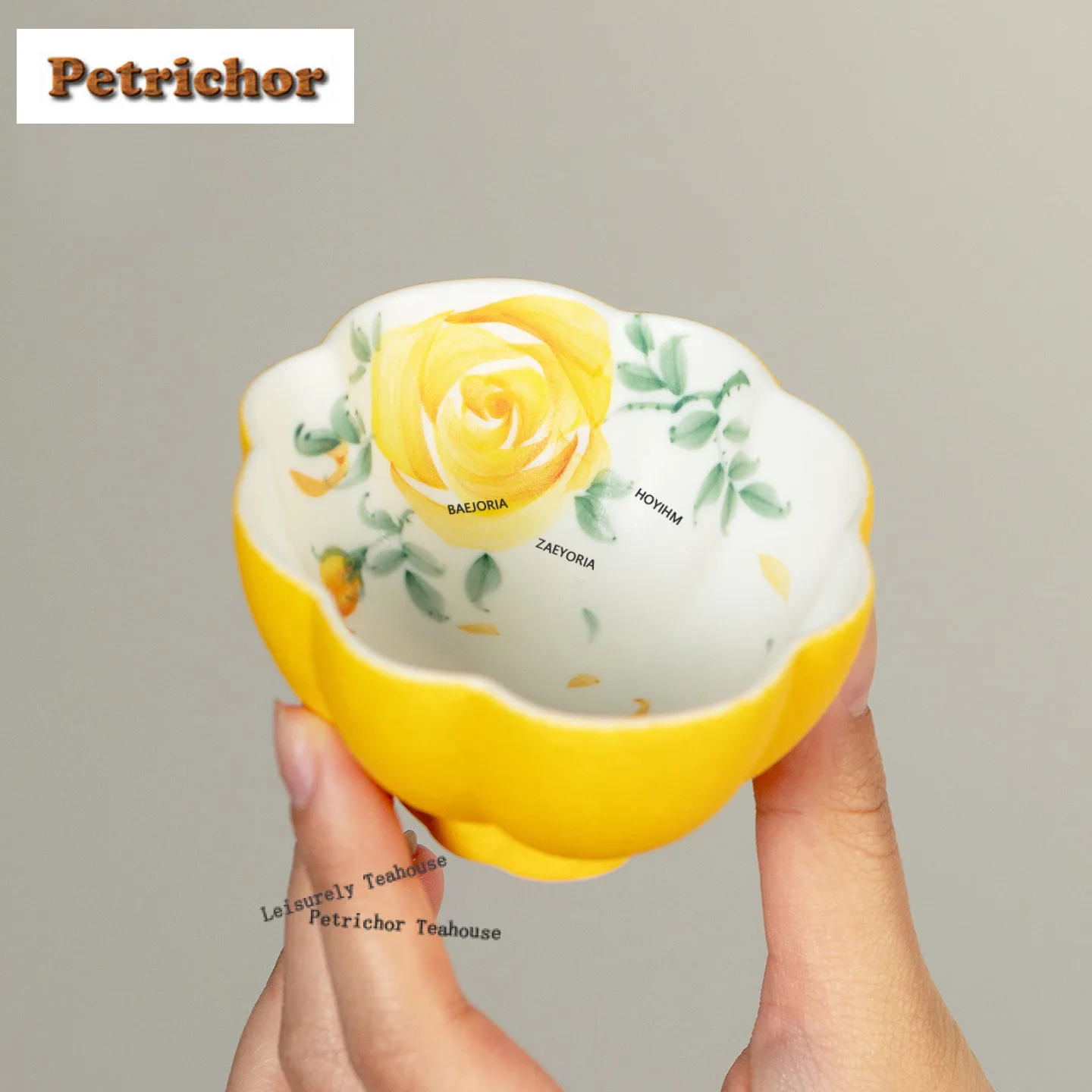 65ml Hand-painted Rose Teacup Antique Tea Bowl Beautiful Tea Cup Tea-tasting Personal Cup Chazhan Master Cups Tea Items Craft
65ml Hand-painted Rose Teacup Antique Tea Bowl Beautiful Tea Cup Tea-tasting Personal Cup Chazhan Master Cups Tea Items Craft