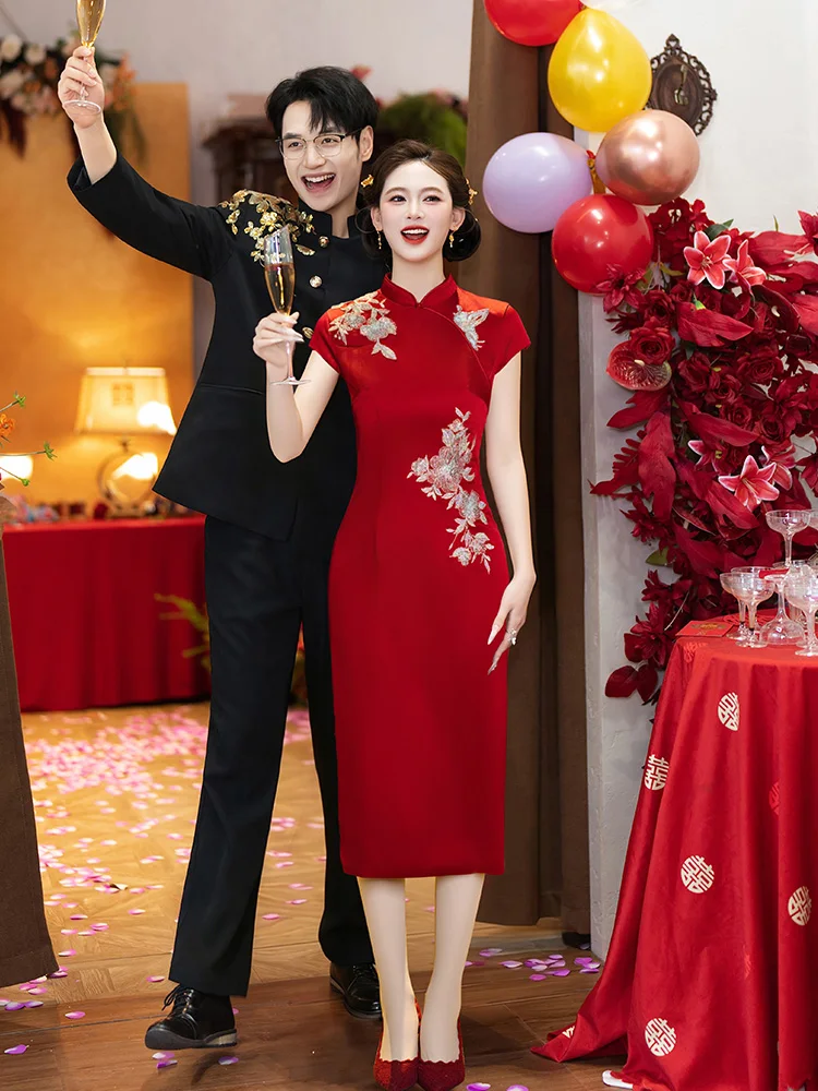 Red Chinese Style Wedding Dress for Bride Retro Fashion Short Sleeve Midi Skirt Polyurethane Elastic Fiber Wedding Dress
Red Chinese Style Wedding Dress for Bride Retro Fashion Short Sleeve Midi Skirt Polyurethane Elastic Fiber Wedding Dress