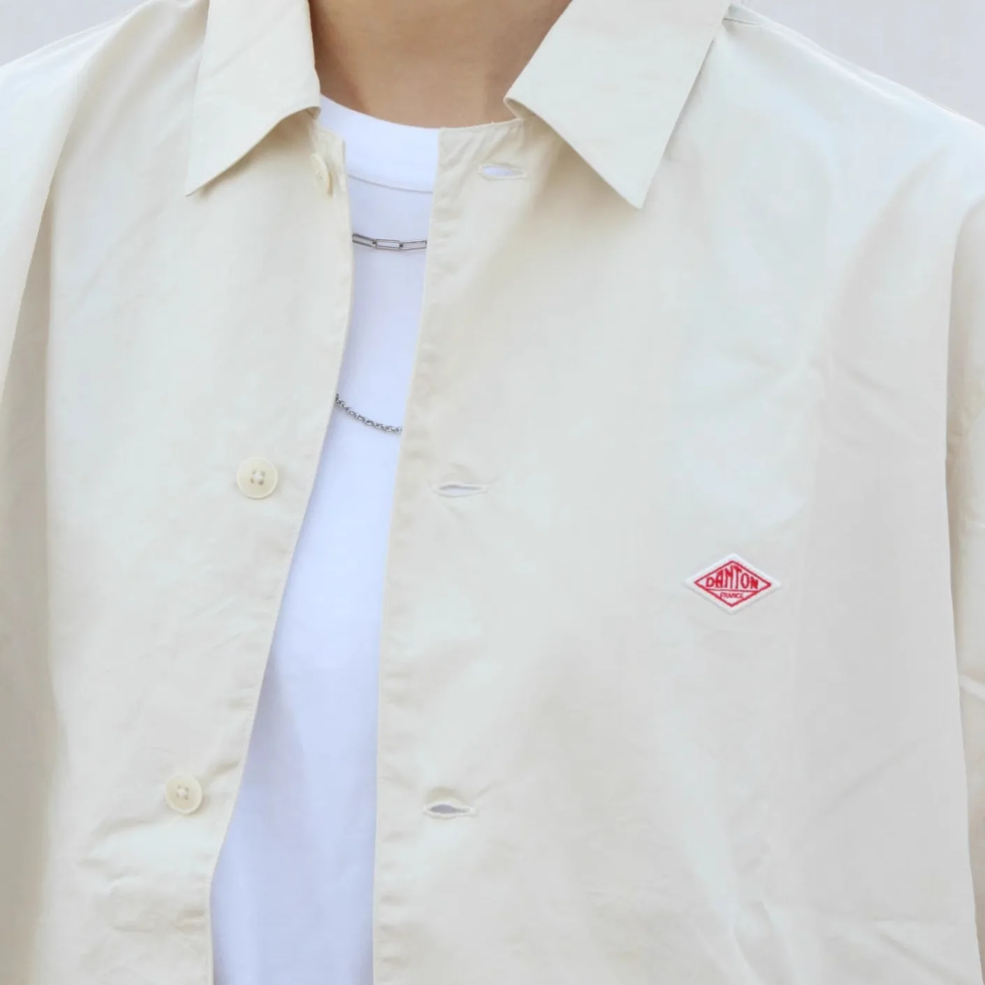 Waed Pure Cotton Cuban Collar irt Тонкий летний ort Sve Свободный женский повседневный моющийся топ с заниженными плечами
Waed Pure Cotton Cuban Collar irt Тонкий летний ort Sve Свободный женский повседневный моющийся топ с заниженными плечами