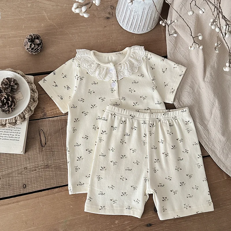 0-4Y Baby Kid's Home Clothing Girls ' Floral Pajamas Set Children's Lace Collar Short Sleeve Top and Shorts 2Pcs Toddler Outfits
0-4Y Baby Kid's Home Clothing Girls ' Floral Pajamas Set Children's Lace Collar Short Sleeve Top and Shorts 2Pcs Toddler Outfits