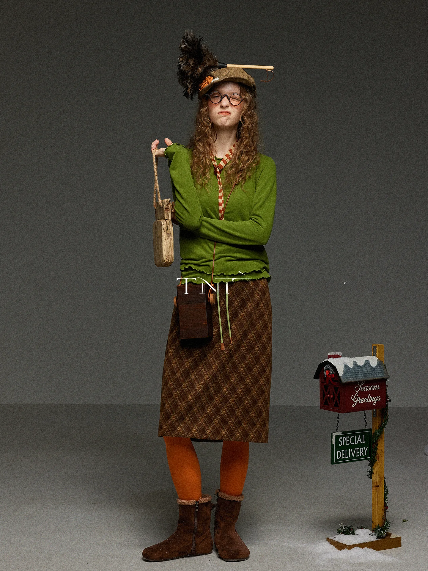 Retro Fce Long Sve T-irt Vest Set Women's Autumn Winter Skin-friendly Slim Fit round Ne Base irt TNIT Wood
Retro Fce Long Sve T-irt Vest Set Women's Autumn Winter Skin-friendly Slim Fit round Ne Base irt TNIT Wood