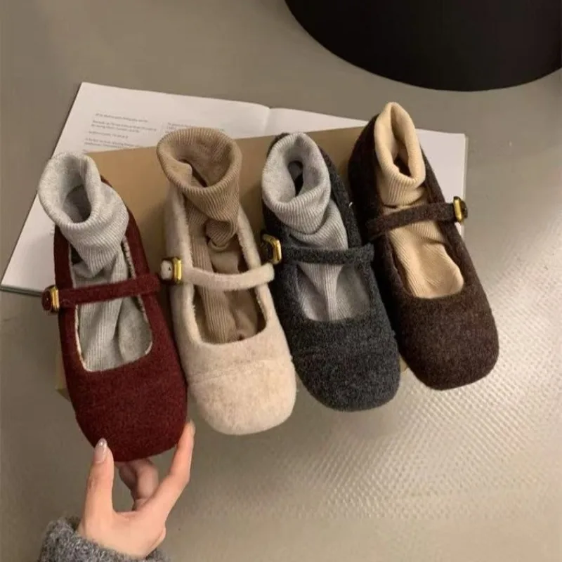Fashion Square Toe Fleece Flet Ballet Flats Woman Winter Warm Wool Mary Jane Shoes Ladies Brand Design Elegant Plush Loafers
Fashion Square Toe Fleece Flet Ballet Flats Woman Winter Warm Wool Mary Jane Shoes Ladies Brand Design Elegant Plush Loafers