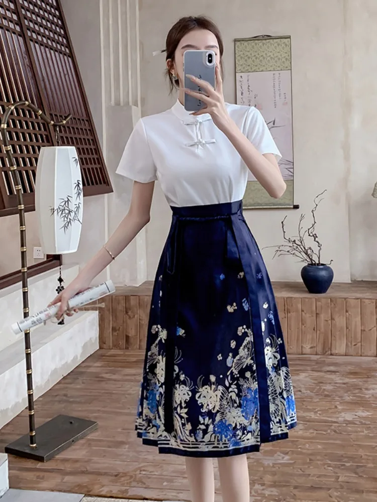 Новый китайский женский национальный костюм: юбка-шаровары в стиле ханьфу, улучшенная летняя версия (восьмикомпонентный комплект)
Новый китайский женский национальный костюм: юбка-шаровары в стиле ханьфу, улучшенная летняя версия (восьмикомпонентный комплект)