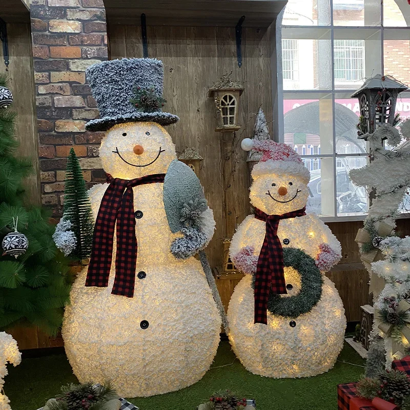 MJY Christmas snowman luminous shopping mall hotel lobby scene decoration large decorative ornament
MJY Christmas snowman luminous shopping mall hotel lobby scene decoration large decorative ornament