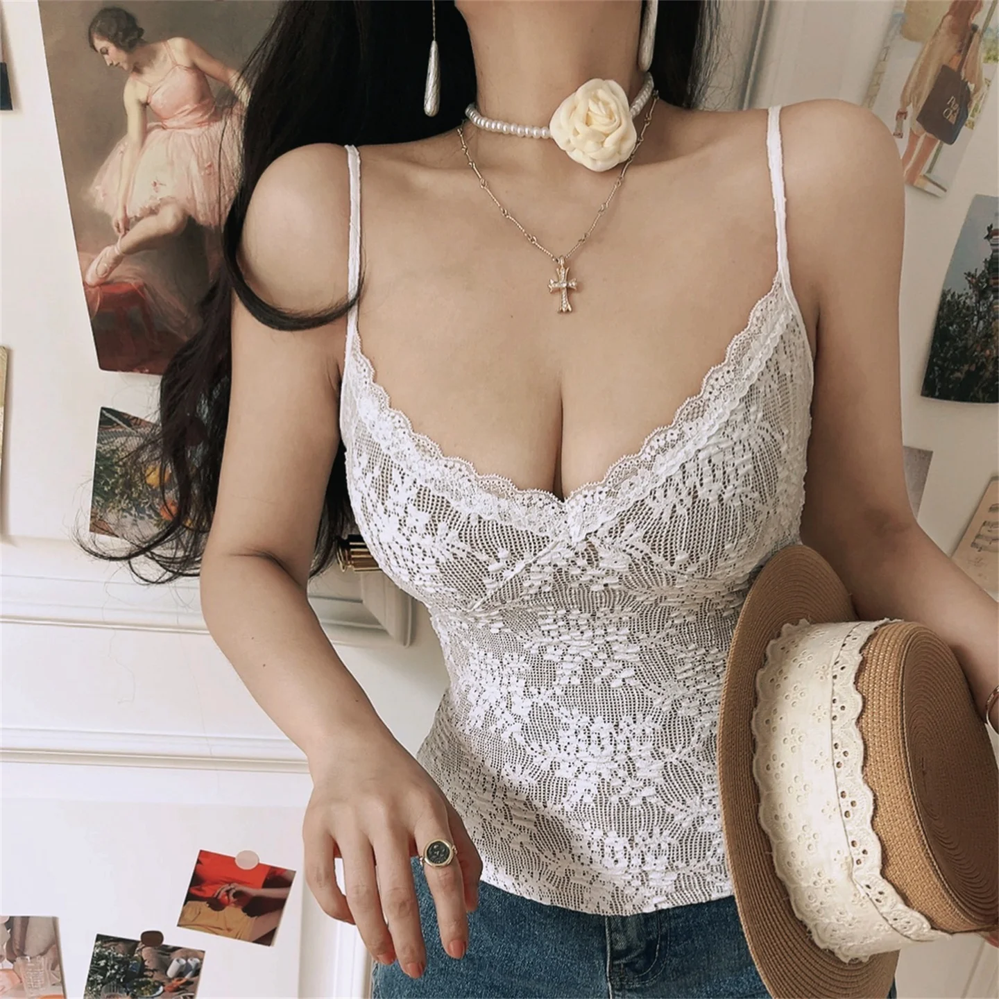 Chenopod2026 Spring Summer Sexy Full Lace Waist-Cinching Versatile Vacation Strapless Crop Top Women's Fashion Polyester Fiber
Chenopod2026 Spring Summer Sexy Full Lace Waist-Cinching Versatile Vacation Strapless Crop Top Women's Fashion Polyester Fiber