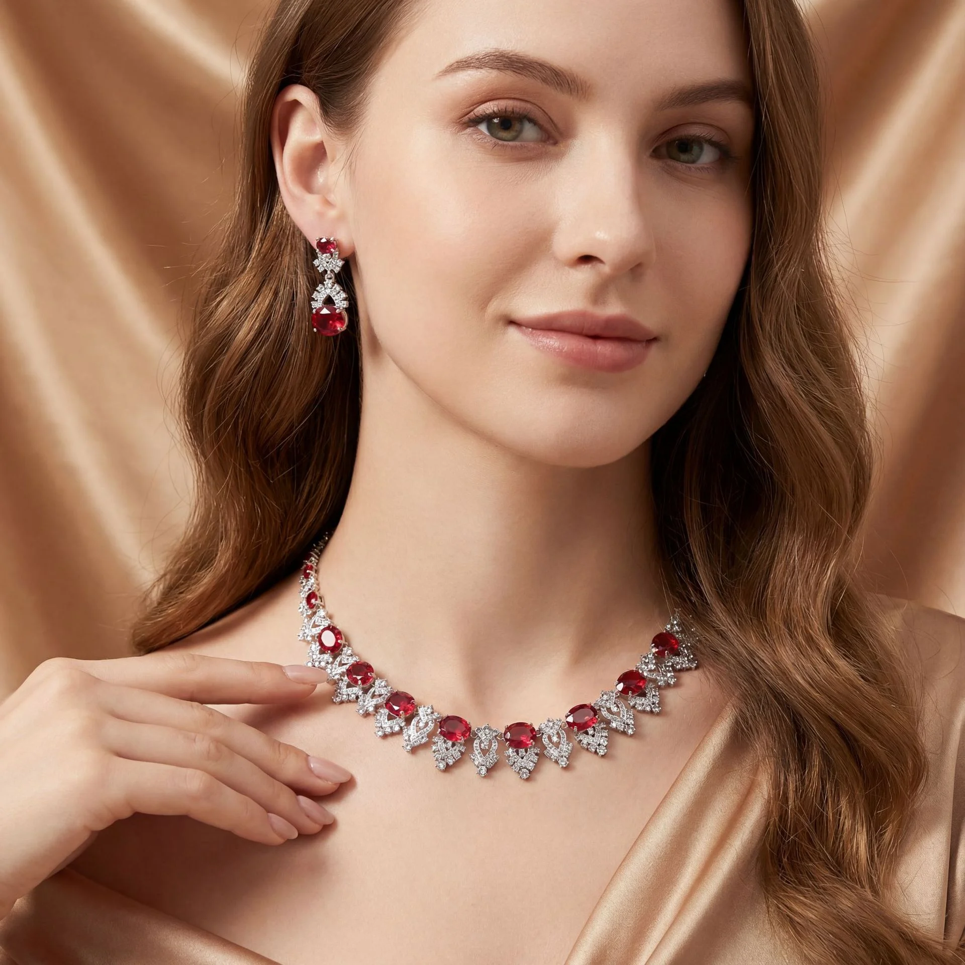 Hot Selling European Style Luxury Jewelry Set Copper Inlaid 3A Zircon Elegant Niche Design Necklace Accessories For Women
Hot Selling European Style Luxury Jewelry Set Copper Inlaid 3A Zircon Elegant Niche Design Necklace Accessories For Women