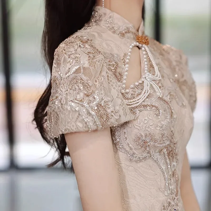 Elegant Lace Flower Wedding Dress Backless Qipao Women Sexy Hollow Out Cheongsams Bride Vestidos Chinese Dresses Ball Gown
Elegant Lace Flower Wedding Dress Backless Qipao Women Sexy Hollow Out Cheongsams Bride Vestidos Chinese Dresses Ball Gown