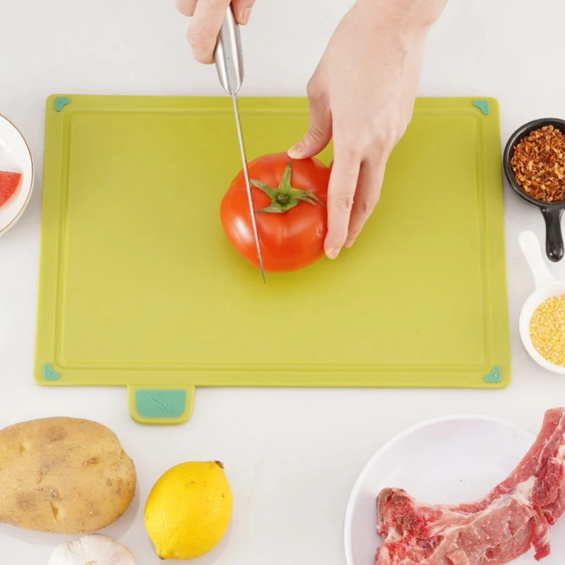 4 Pcs Plastic Cutting Board Set With Storage Stand 4 Color Non Slip Cutting Board For Various Food Types
4 Pcs Plastic Cutting Board Set With Storage Stand 4 Color Non Slip Cutting Board For Various Food Types