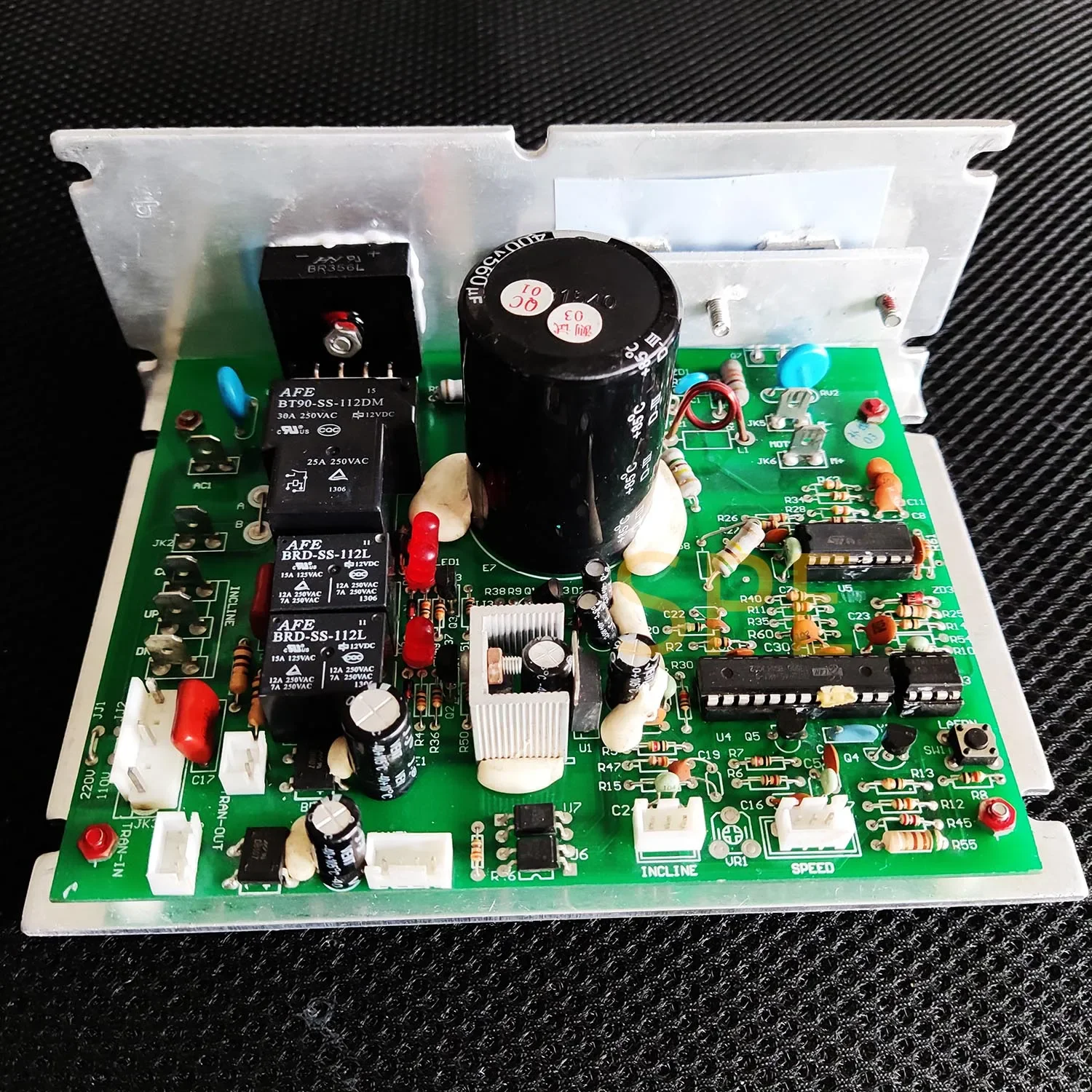 MTE1000L INRED Treadmill motor controller mainboard ic board Inred sport treadmill motherboard-DMH
MTE1000L INRED Treadmill motor controller mainboard ic board Inred sport treadmill motherboard-DMH