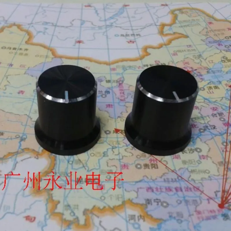 Набор из 4 алюминиевых колпачков для потенциометров, диаметр 17*16 мм, высота 16 мм, для вала с внутренним отверстием 6 мм
Набор из 4 алюминиевых колпачков для потенциометров, диаметр 17*16 мм, высота 16 мм, для вала с внутренним отверстием 6 мм