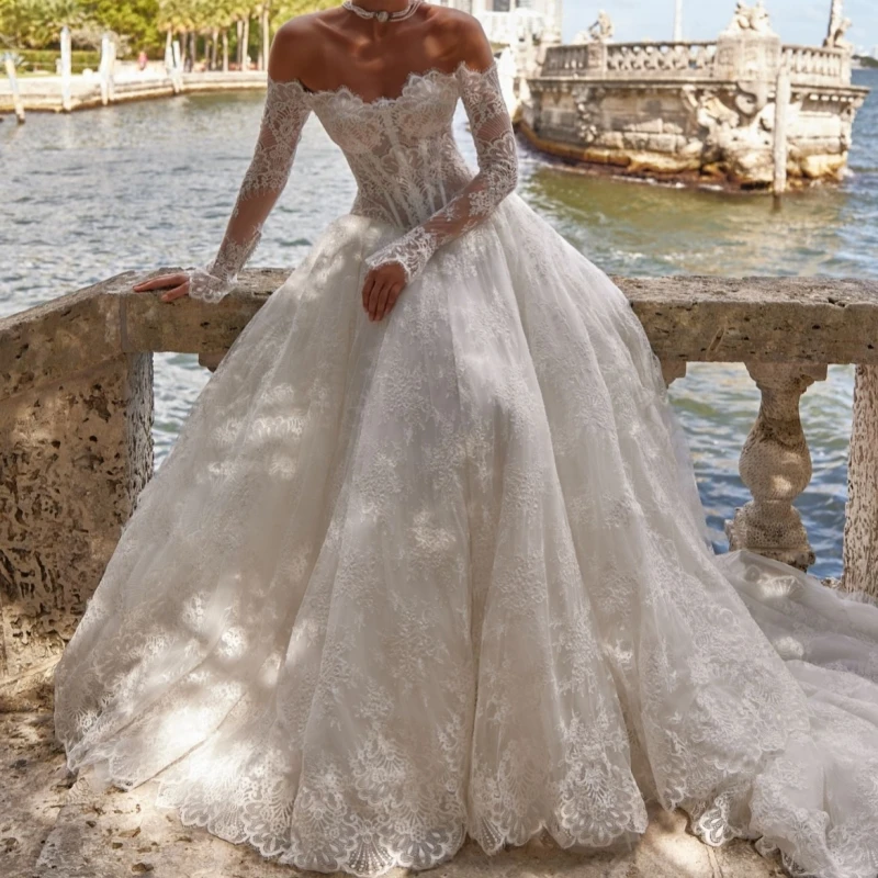 Luxury White Dubai Arabic Mermaid Wedding Dresses Applique Lace Court Train Wedding Dress Bridal Gowns
Luxury White Dubai Arabic Mermaid Wedding Dresses Applique Lace Court Train Wedding Dress Bridal Gowns