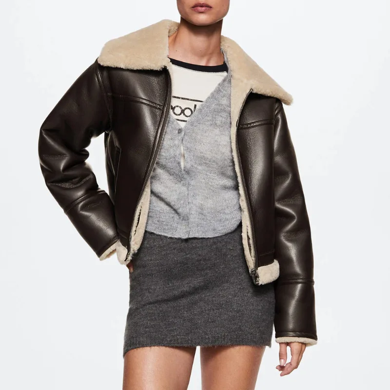 Simulated Leather Jacket Short Fashion Retro Fashion Punk Locomotive Fur Coat Women's Winter New
Simulated Leather Jacket Short Fashion Retro Fashion Punk Locomotive Fur Coat Women's Winter New