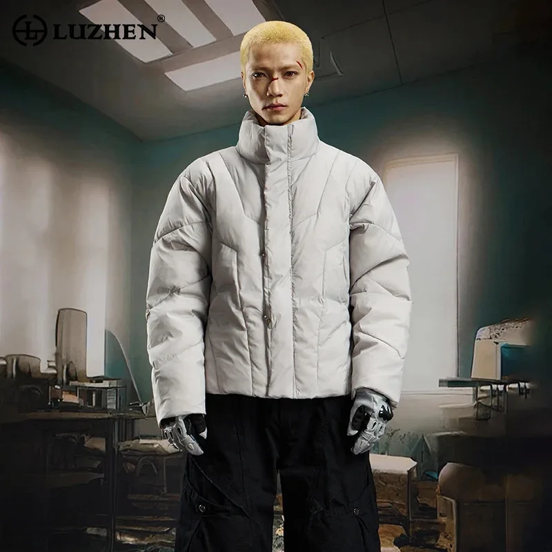 LUZHEN 2025 Winter Solid Color Stand Neck Thickened Warm Bread Parka Coat Men's Fashion High Quality Street Padded Jacket JY4979
LUZHEN 2025 Winter Solid Color Stand Neck Thickened Warm Bread Parka Coat Men's Fashion High Quality Street Padded Jacket JY4979