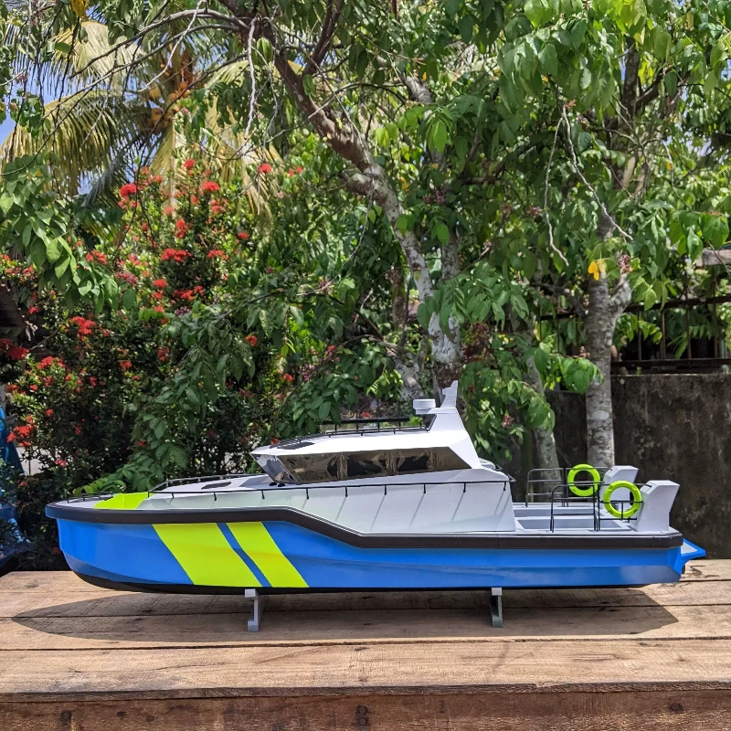 1:18 Simulation remote control patrol boat, double injection pump jet boat
1:18 Simulation remote control patrol boat, double injection pump jet boat