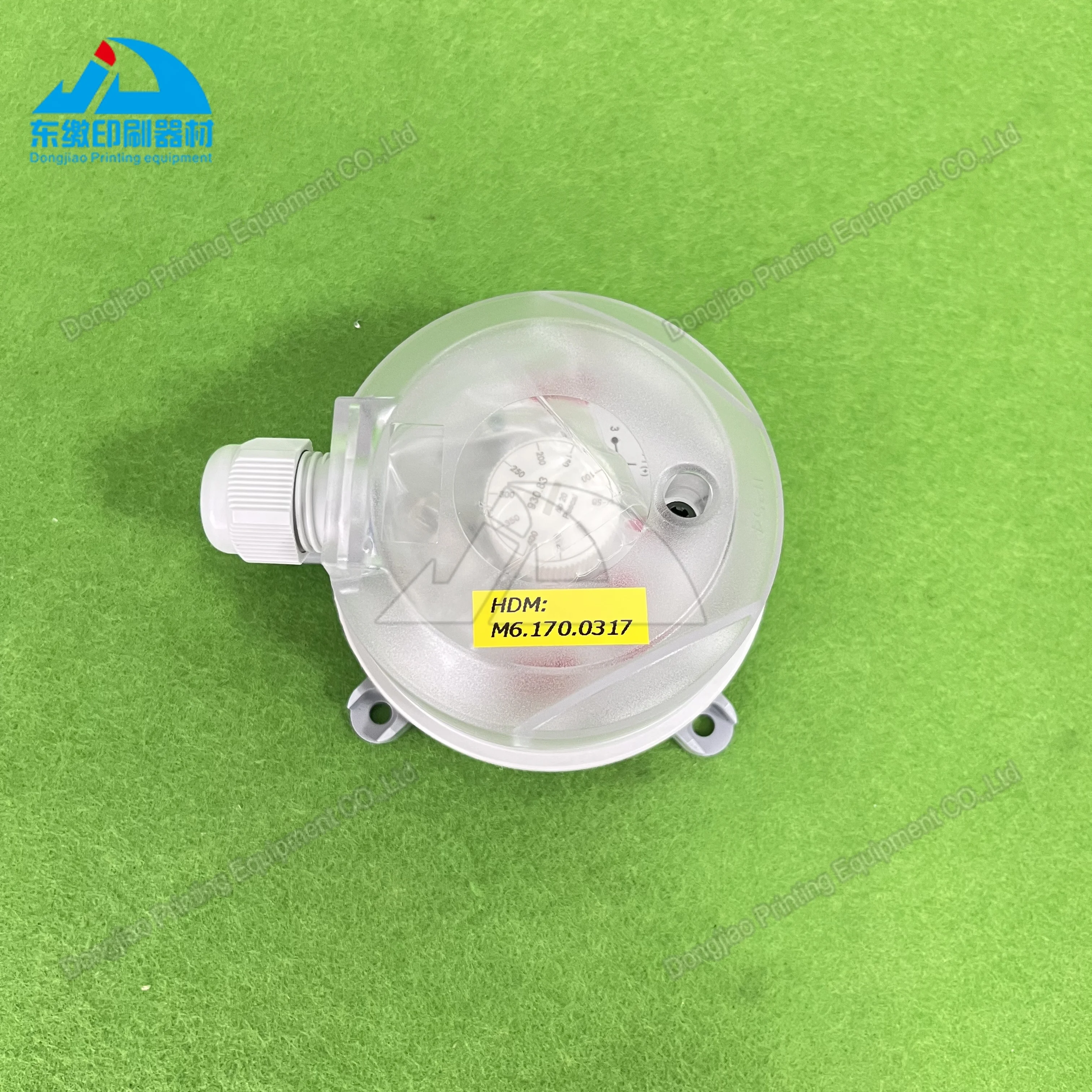 1 Piece Original New Dryer Cabinet M6.170.0317 for Heidelberg SM52 Offset Printing Machinery Pressure Switch M6.170.0317
1 Piece Original New Dryer Cabinet M6.170.0317 for Heidelberg SM52 Offset Printing Machinery Pressure Switch M6.170.0317