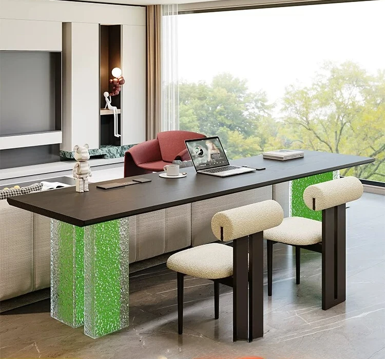 PYJ fluorescent black solid wood Italian living room integrated table with socket
PYJ fluorescent black solid wood Italian living room integrated table with socket