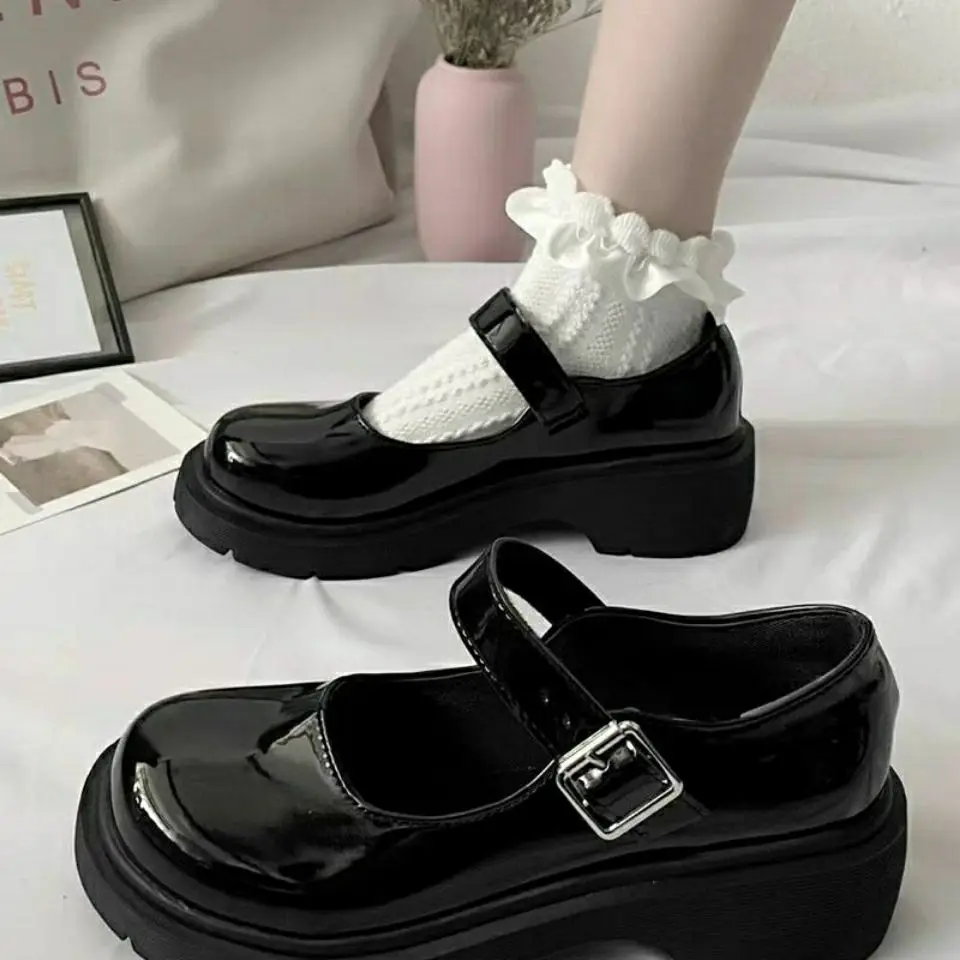 Fashion Lolita Shoes Women Japanese Style Mary Jane Shoes Girls School Students JK Uniform Shoes Buckle Strap Platform Loafers
Fashion Lolita Shoes Women Japanese Style Mary Jane Shoes Girls School Students JK Uniform Shoes Buckle Strap Platform Loafers